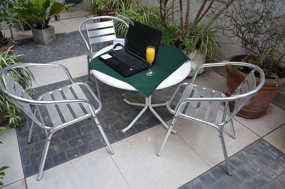 Ecuador Hotel บัวโนสไอเรส ภายนอก รูปภาพ