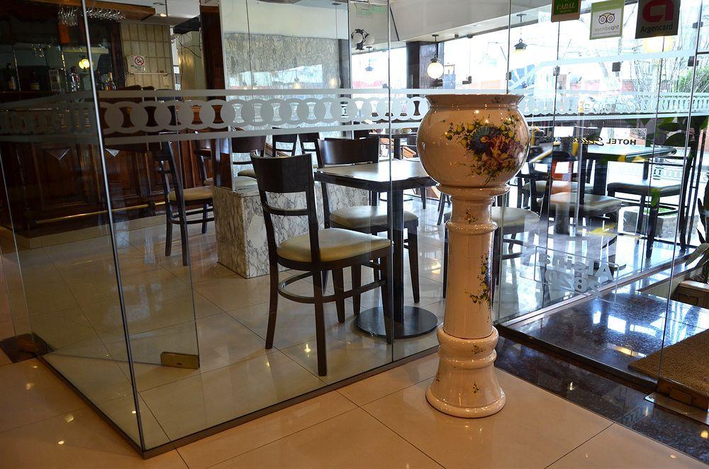 Ecuador Hotel บัวโนสไอเรส ภายนอก รูปภาพ