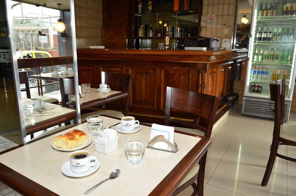 Ecuador Hotel บัวโนสไอเรส ภายนอก รูปภาพ